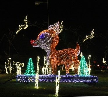 Folepi’s Winter Wonderland, East Peoria IL: Two Miles of Holiday Lights