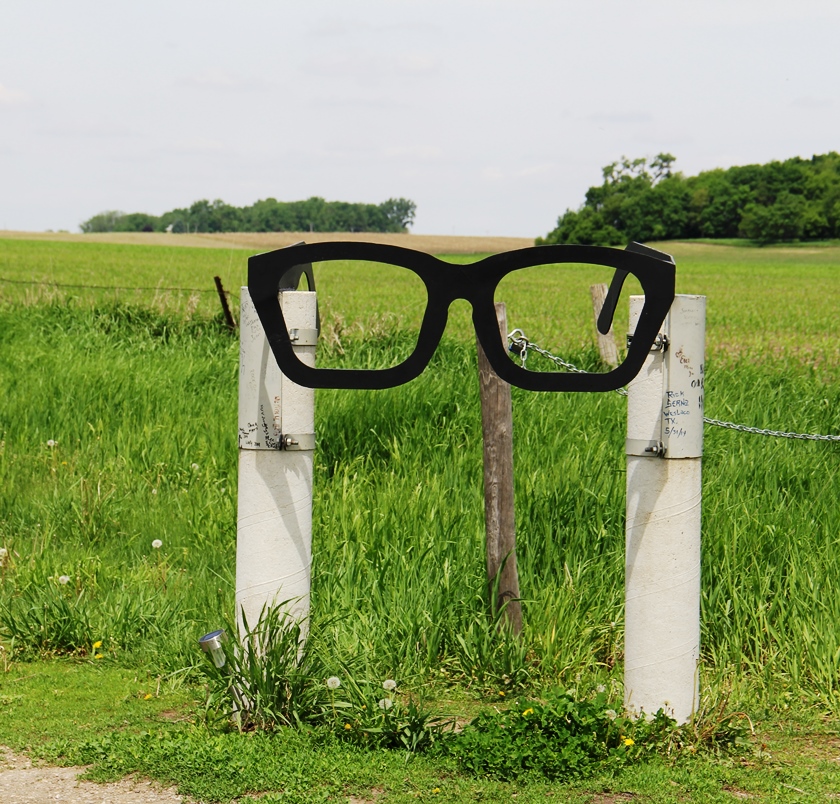 Crash site - Buddy Holly glasses