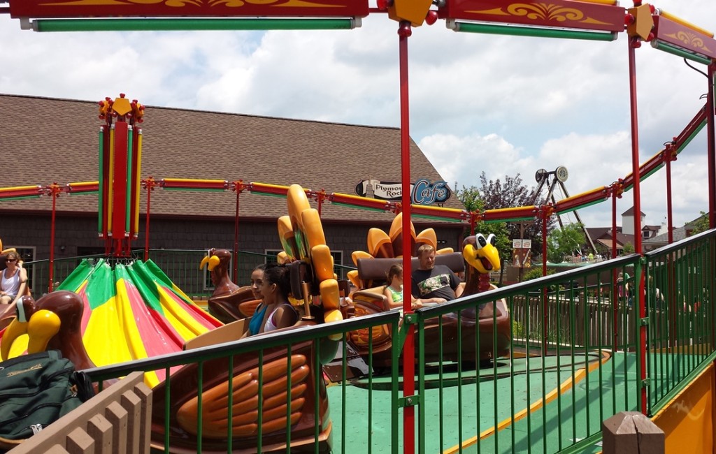 Holiday world santa claus indiana family friendly theme park