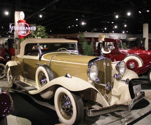 1932 President convertible_coupe