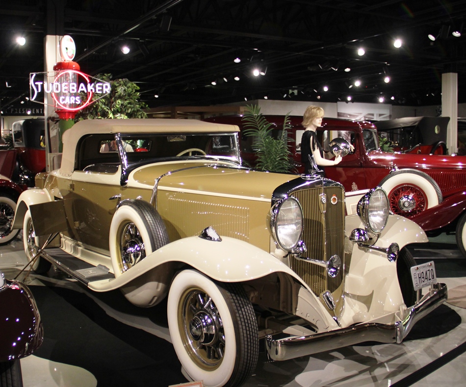 1932 President convertible coupe at the Studebaker Museum