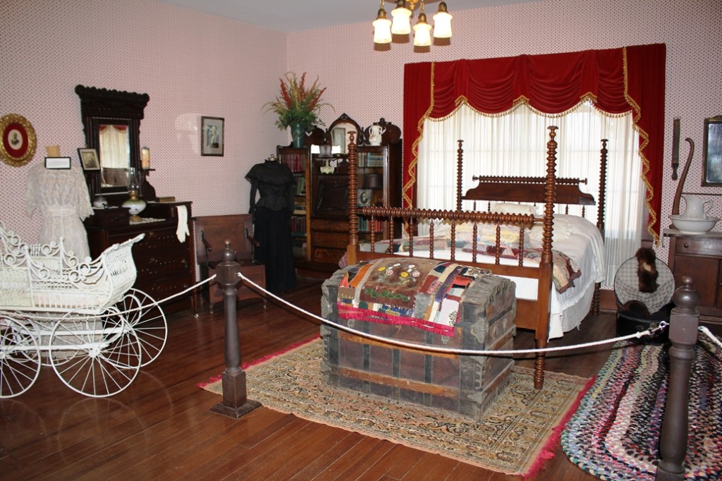 Victorian home bedroom in Old Town Museum