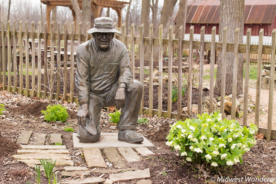 Statuary at Nathanael Greene/Close Memorial Park