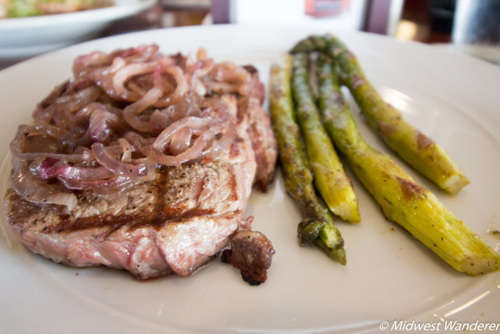 Dining at Hagen’s Club House Restaurant