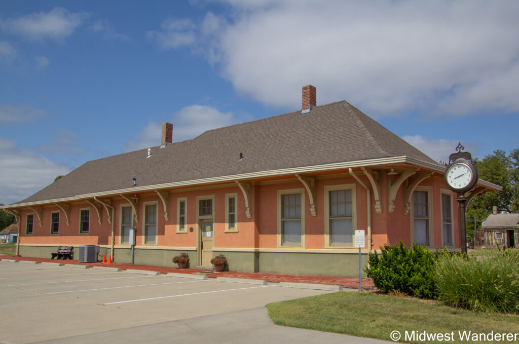 This image has an empty alt attribute; its file name is Orphan-Train-Museum-1024x679.jpg